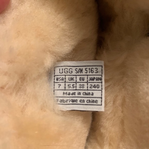 UGG Upside boot *authentic* - Picture 8 of 9